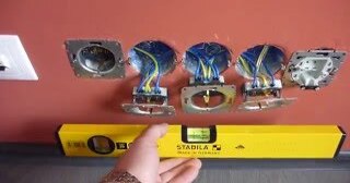 Установка розеток в Ухте в октябре